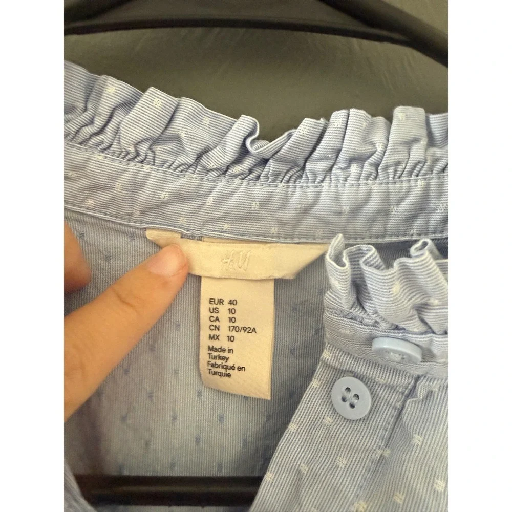 HM Womens‎ Blue Pinstripe Polka Dot Ruffle Sleeveless Blouse Top 10 Coquette